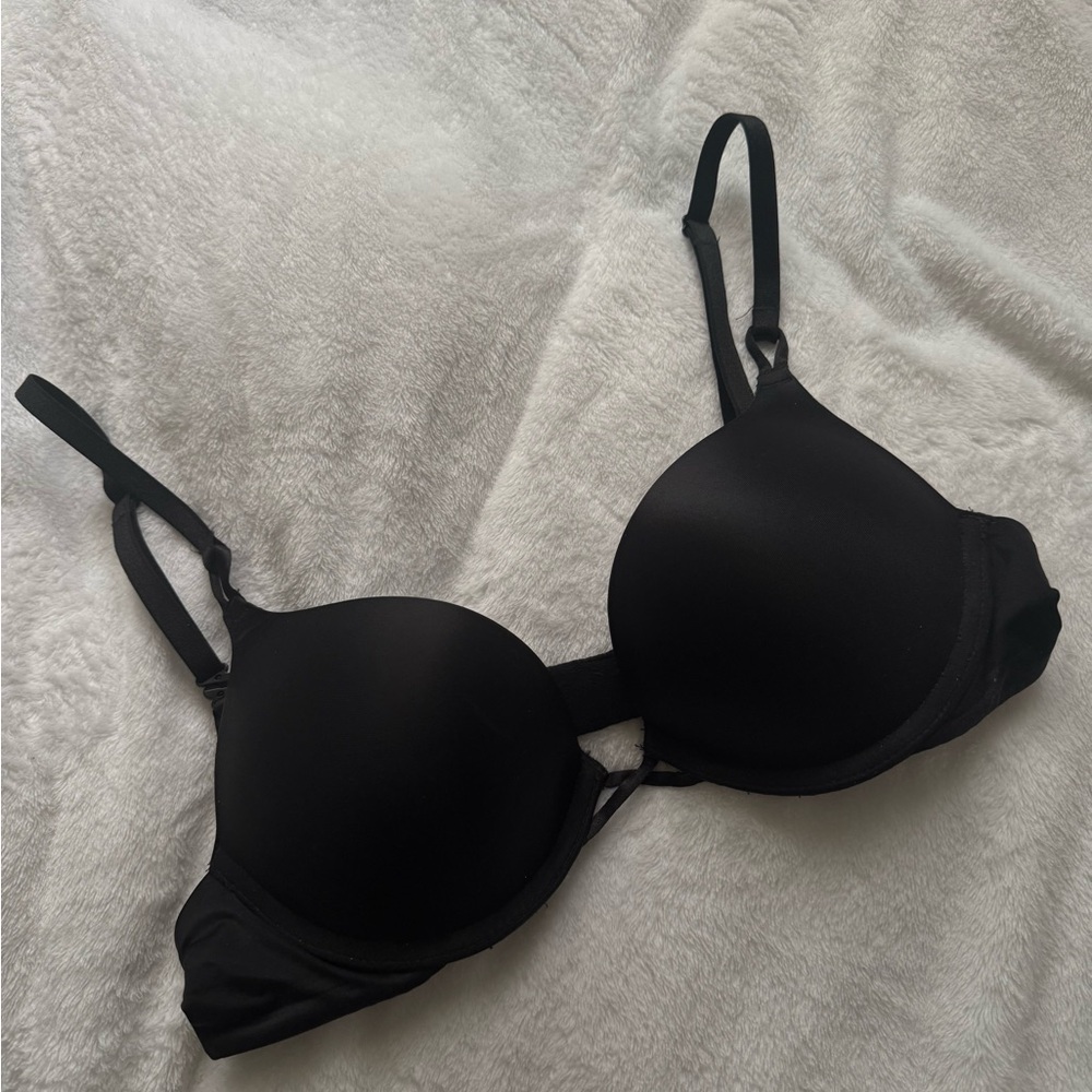 Bombshell Victoria’s Secret Bra